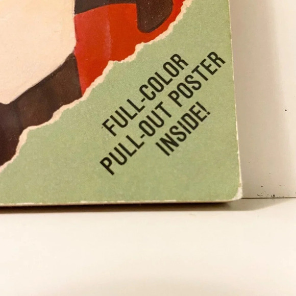 Vintage 1992 Universal Studios Monsters Presents Dracula Book Missing Poster - Picture 11 of 16